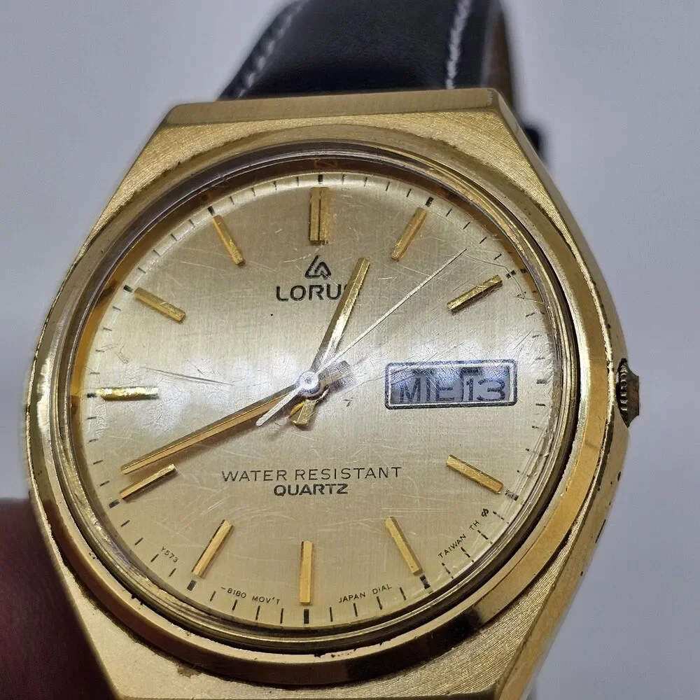VTG Lorus Men's Watch 36MM Gold Dial DayDate New Black Leather Bands New Battery